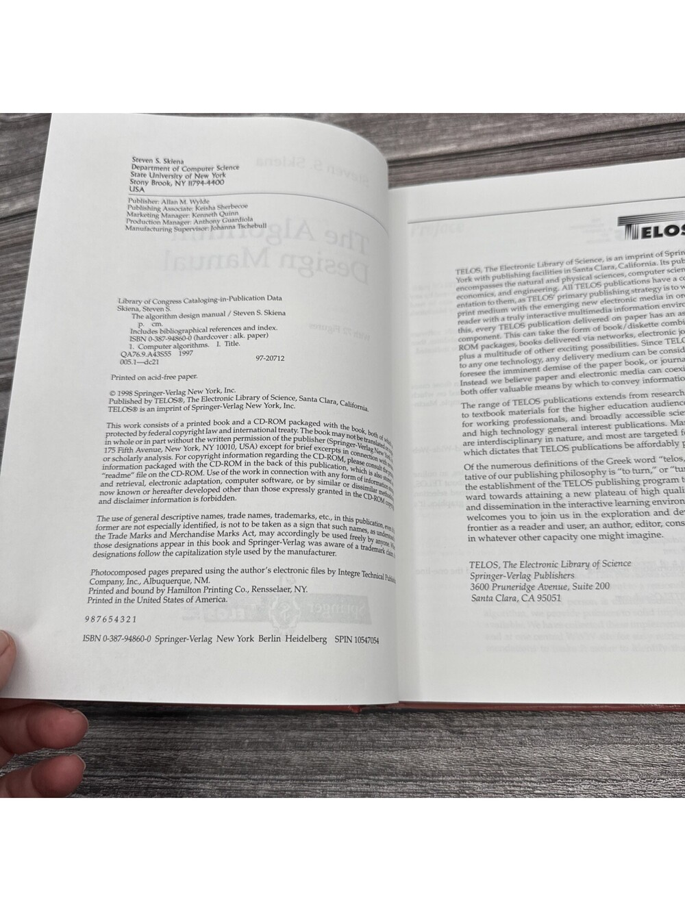 The Algorithm Design Manual Textbook VG+ - Picture 3 of 10